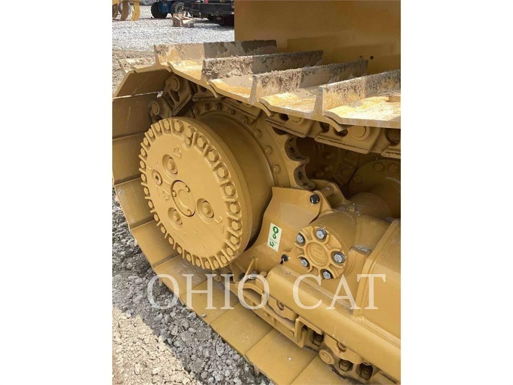 CAT D4-15 XL بلدوزرات مجنزرة