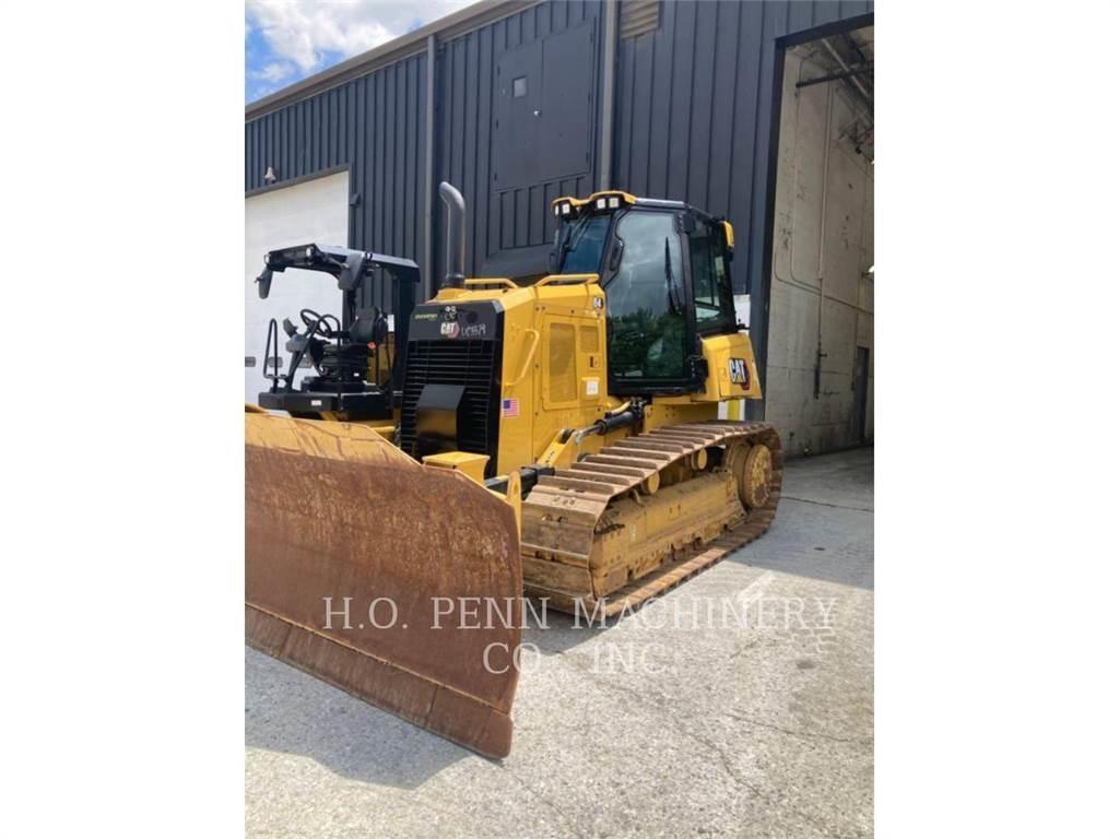 CAT D4-15VP بلدوزرات مجنزرة