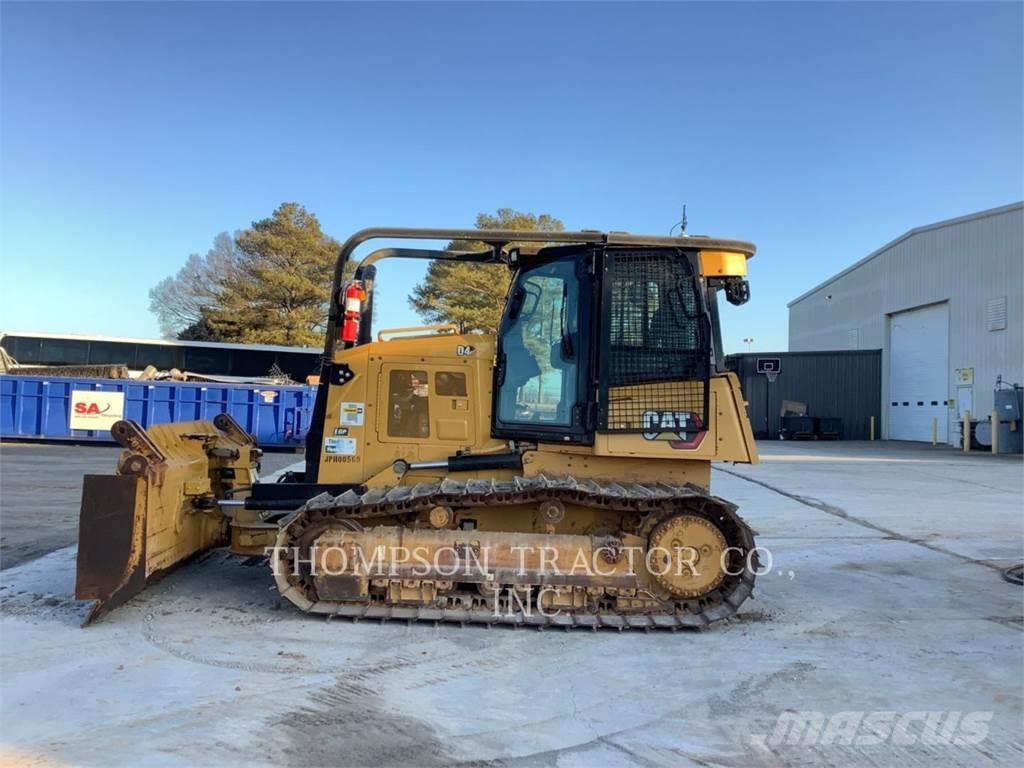 CAT D4-3D بلدوزرات مجنزرة
