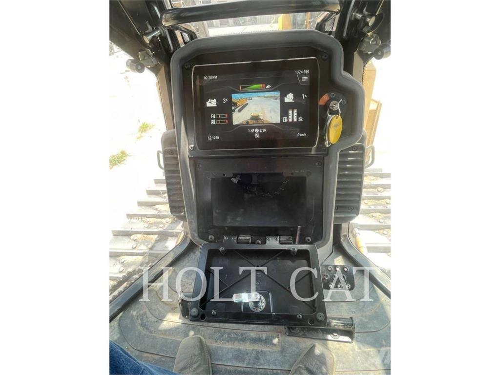 CAT D4 CAB بلدوزرات مجنزرة