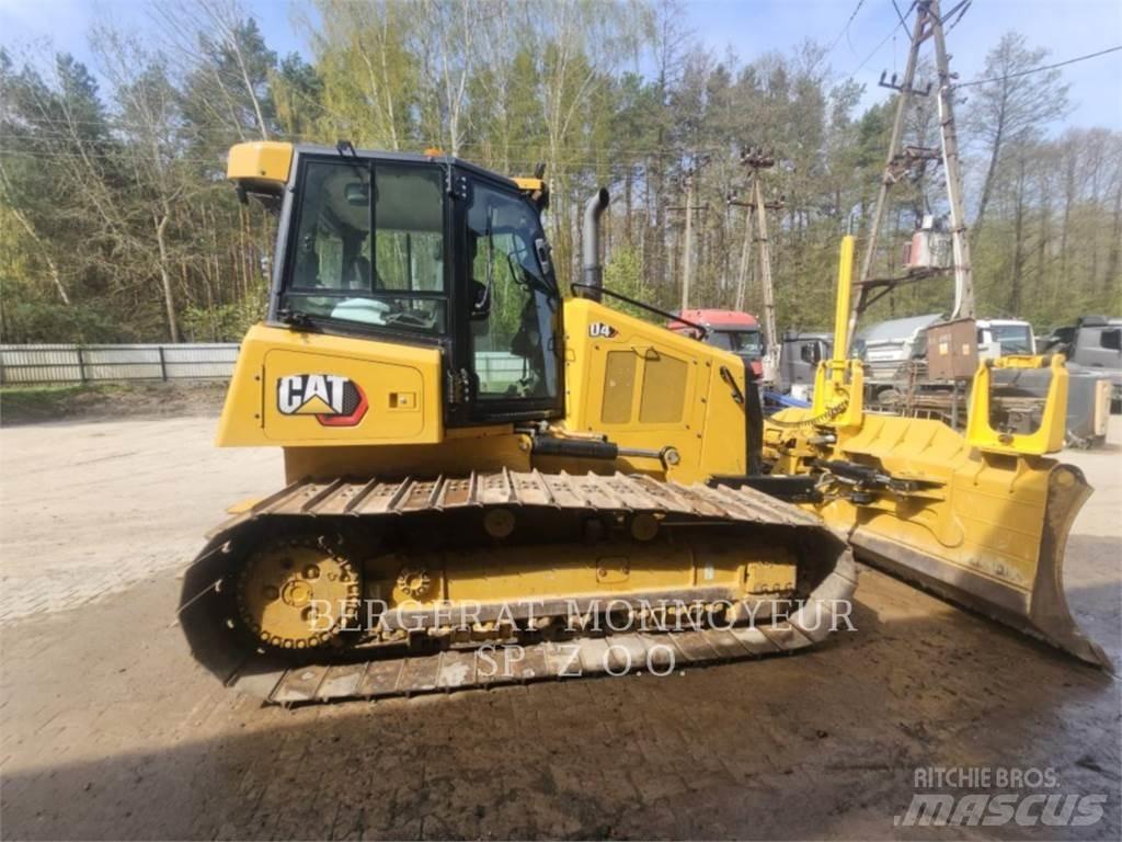 CAT D4 LGP بلدوزرات مجنزرة