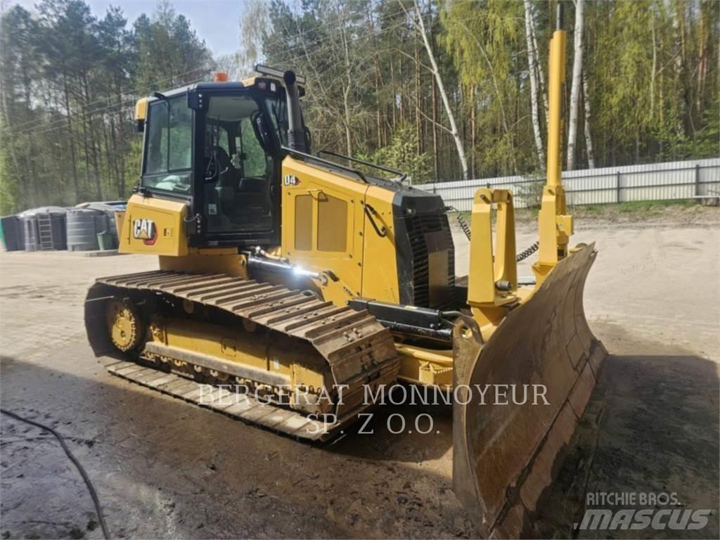 CAT D4 LGP بلدوزرات مجنزرة