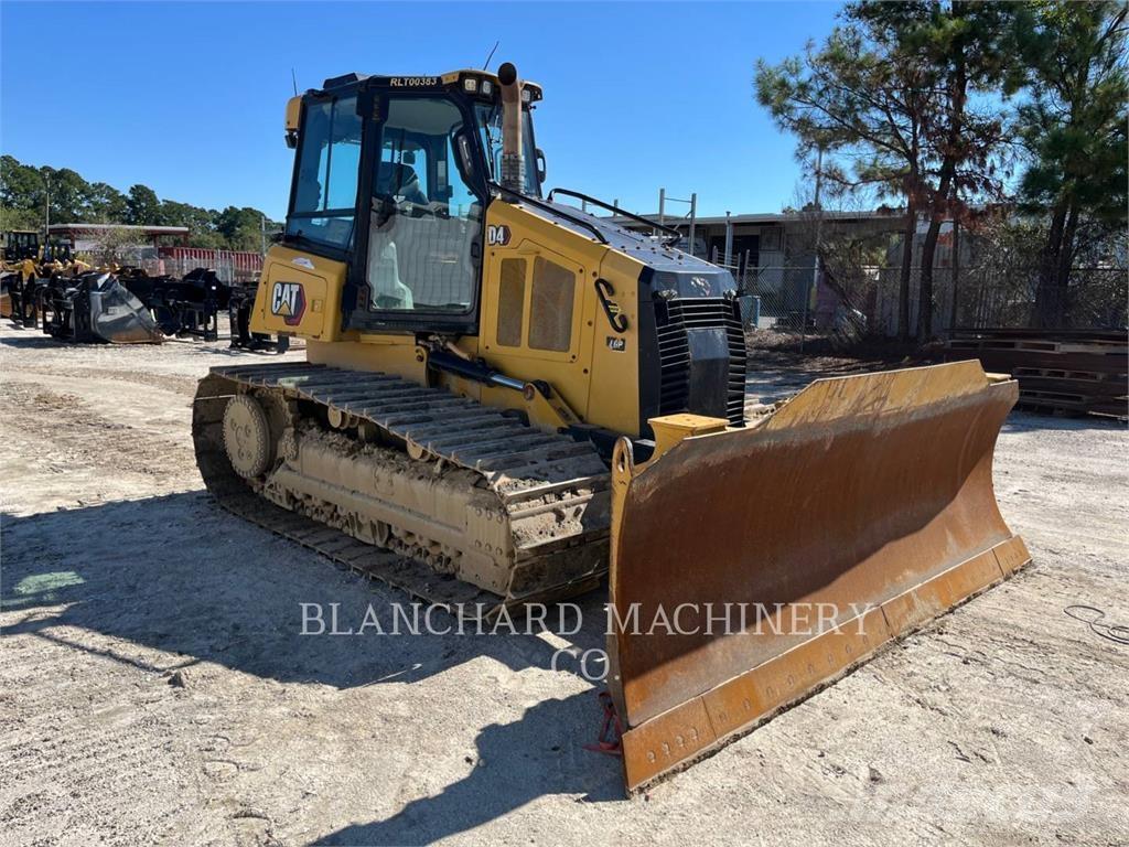 CAT D4 LGP بلدوزرات مجنزرة