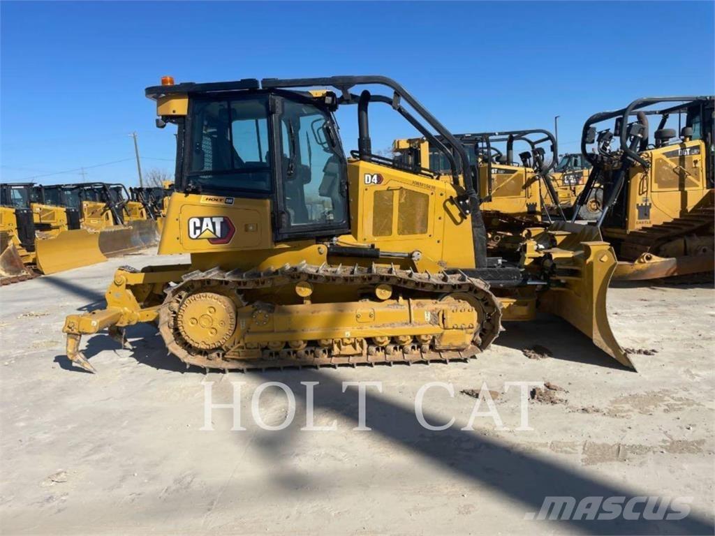CAT D4 LGPCAB لوادر بعجل