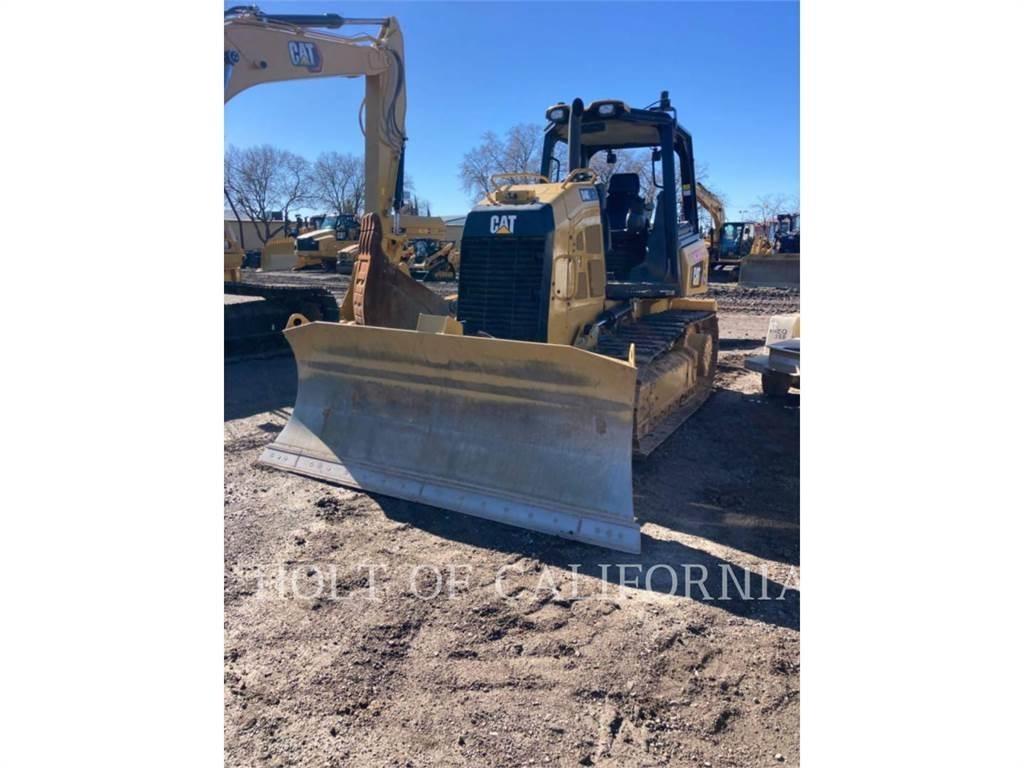CAT D4K2 بلدوزرات مجنزرة