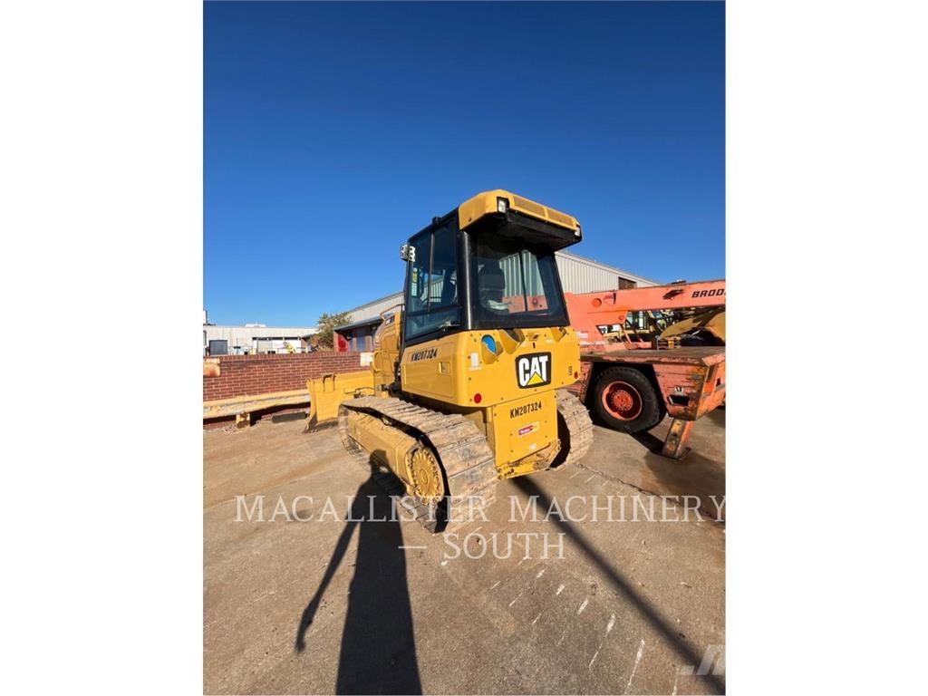 CAT D4K2XL بلدوزرات مجنزرة