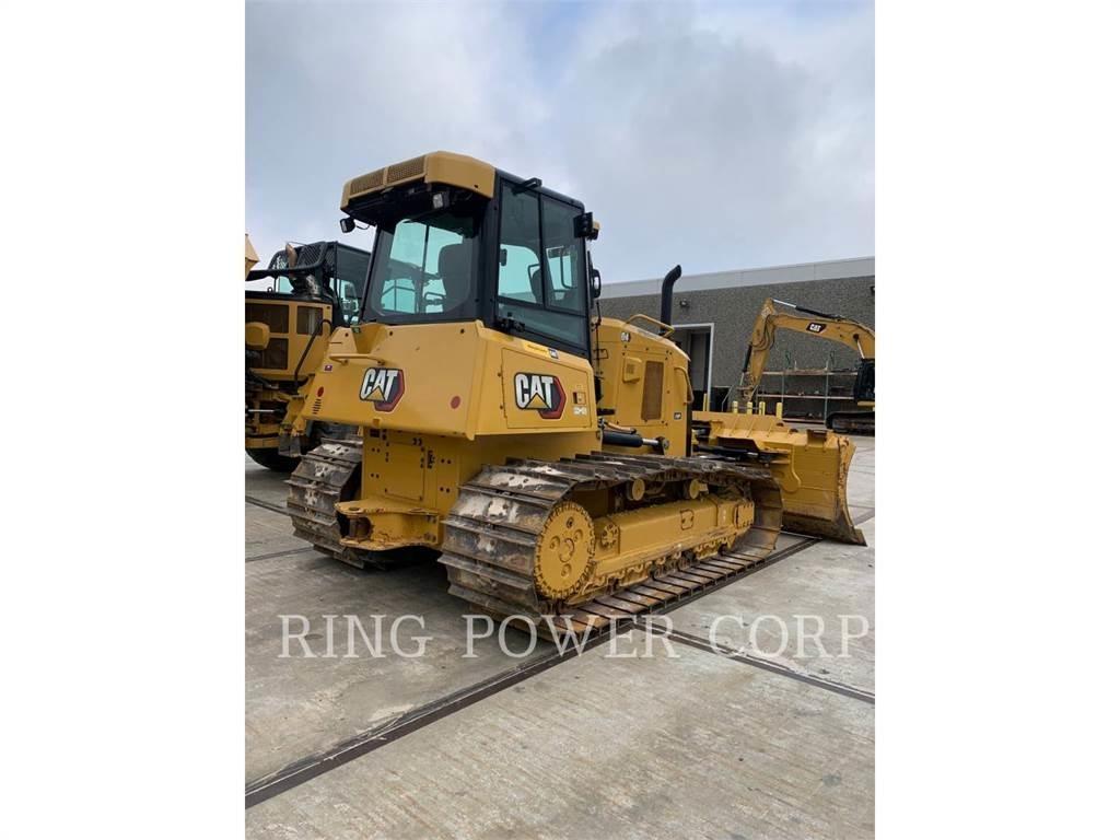 CAT D4VP بلدوزرات مجنزرة