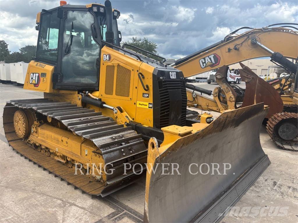 CAT D4VP بلدوزرات مجنزرة