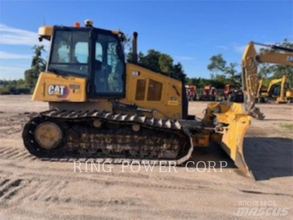 CAT D4VPEW بلدوزرات مجنزرة