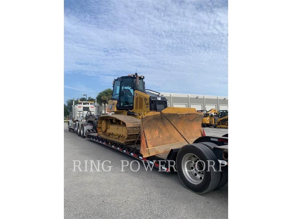 CAT D4VPEW بلدوزرات مجنزرة