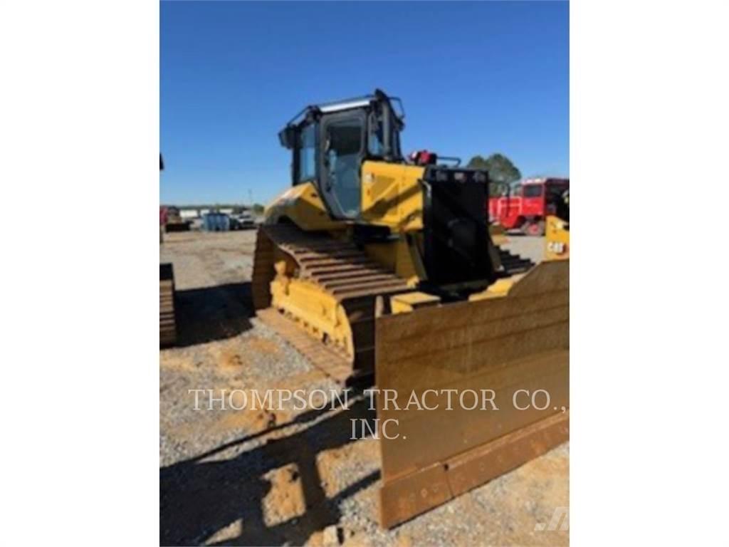 CAT D5 بلدوزرات مجنزرة
