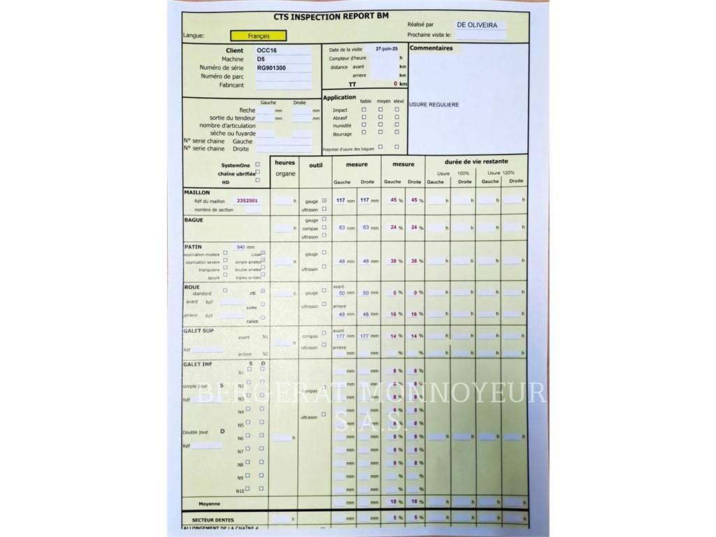 CAT D5 بلدوزرات مجنزرة