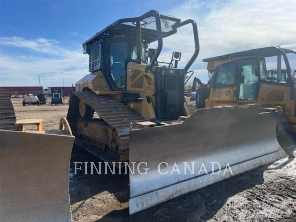 CAT D5-17 بلدوزرات مجنزرة