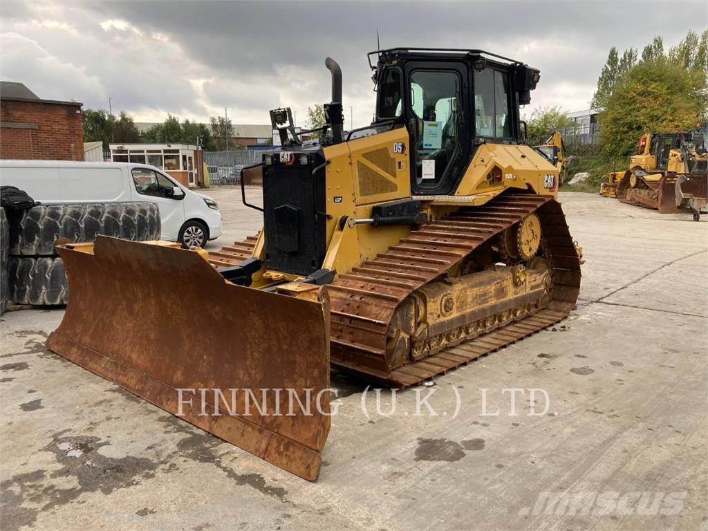CAT D5-17 LGP بلدوزرات مجنزرة