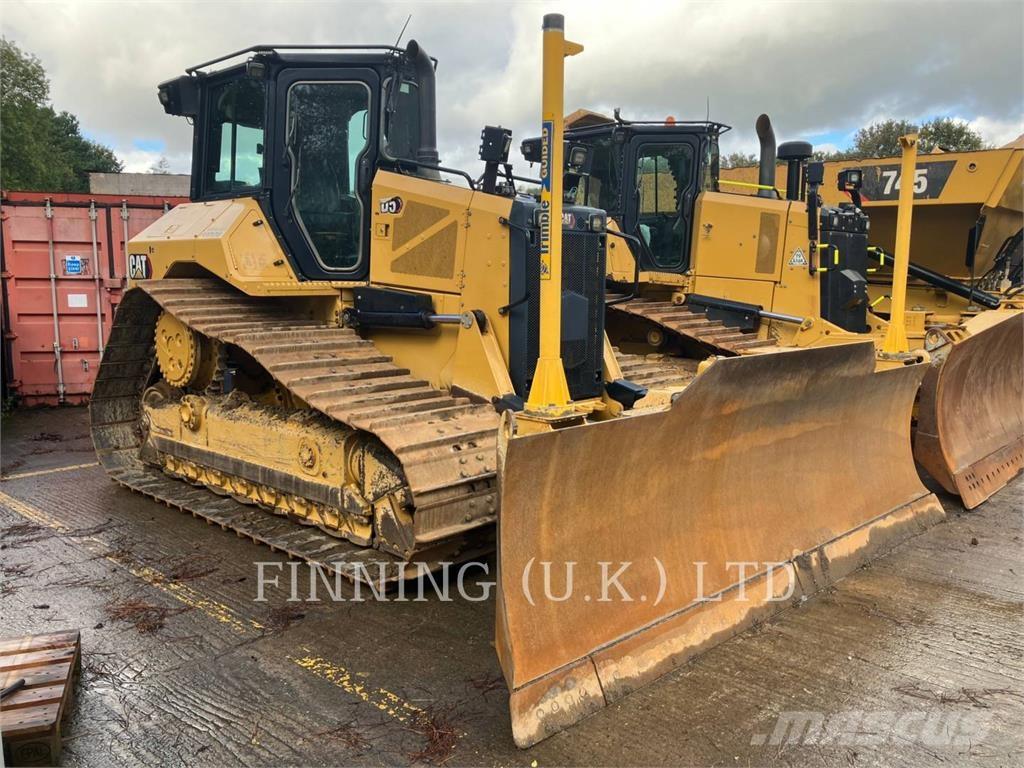 CAT D5-17 LGP بلدوزرات مجنزرة
