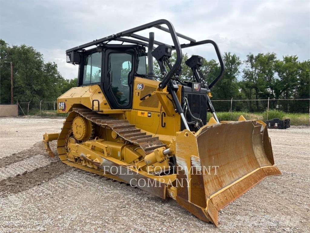 CAT D5-17SX بلدوزرات مجنزرة
