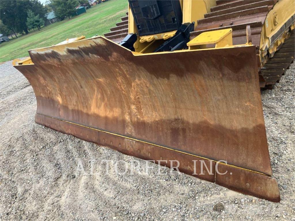 CAT D5-17VPLGP بلدوزرات مجنزرة