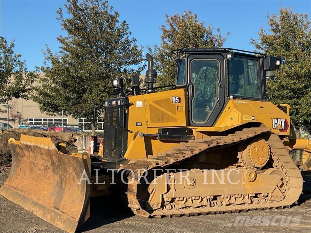 CAT D5-17VPLGP بلدوزرات مجنزرة