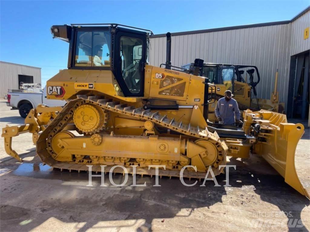 CAT D5 LGP بلدوزرات مجنزرة