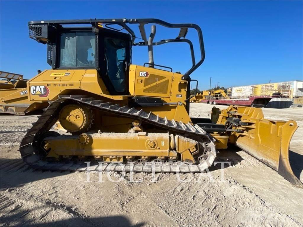 CAT D5 LGPVP بلدوزرات مجنزرة
