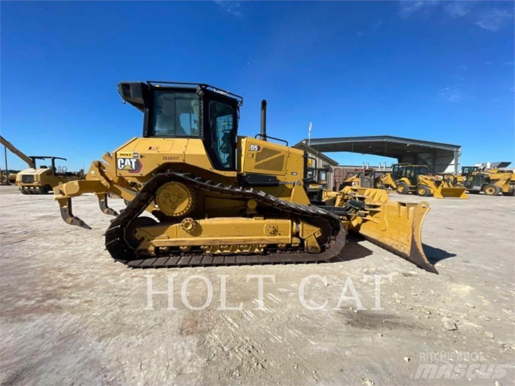 CAT D5 LGPVP بلدوزرات مجنزرة