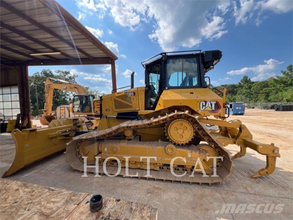 CAT D5 LGPVP بلدوزرات مجنزرة