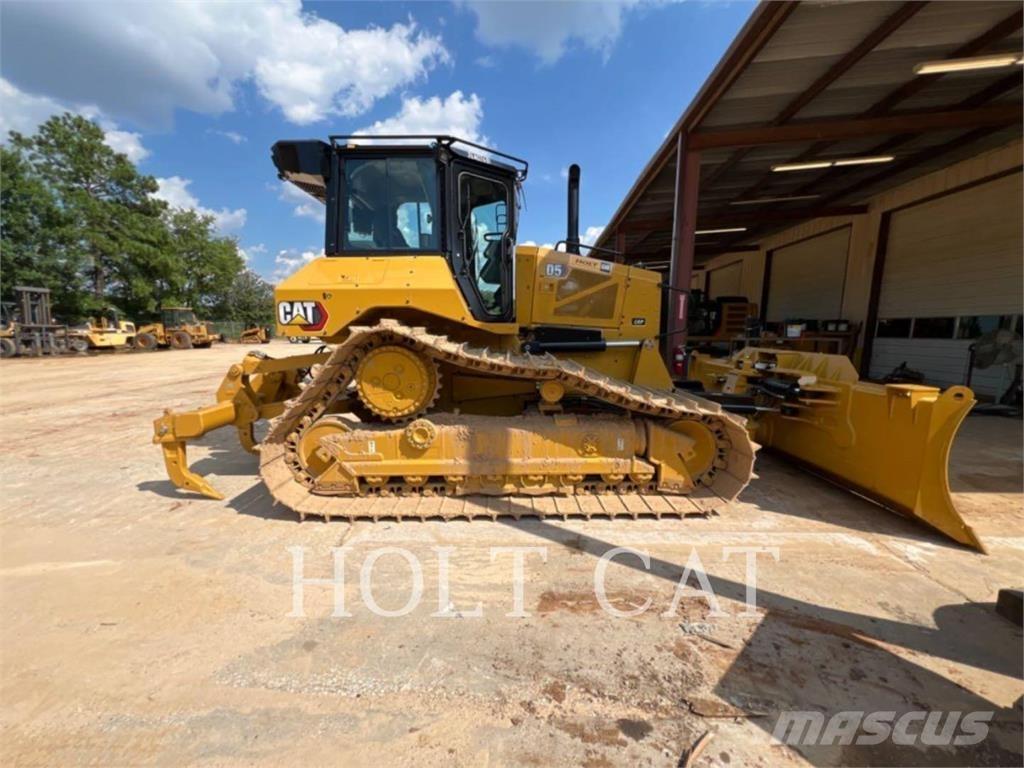 CAT D5 LGPVP بلدوزرات مجنزرة