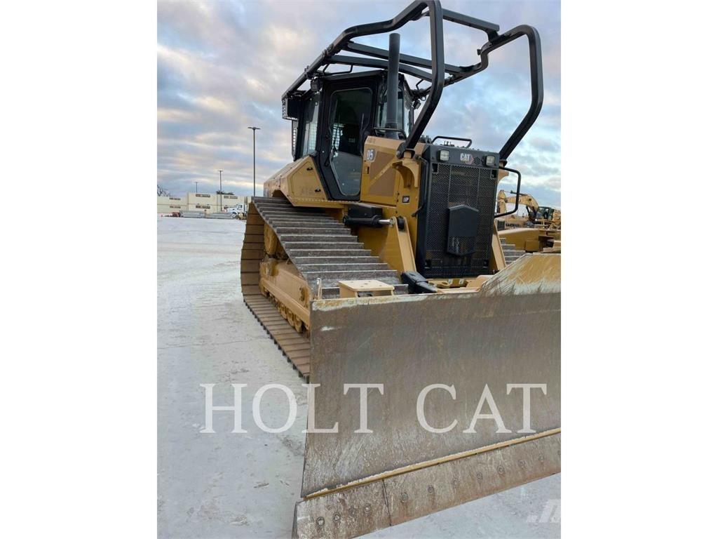 CAT D5 LGPVP3 بلدوزرات مجنزرة