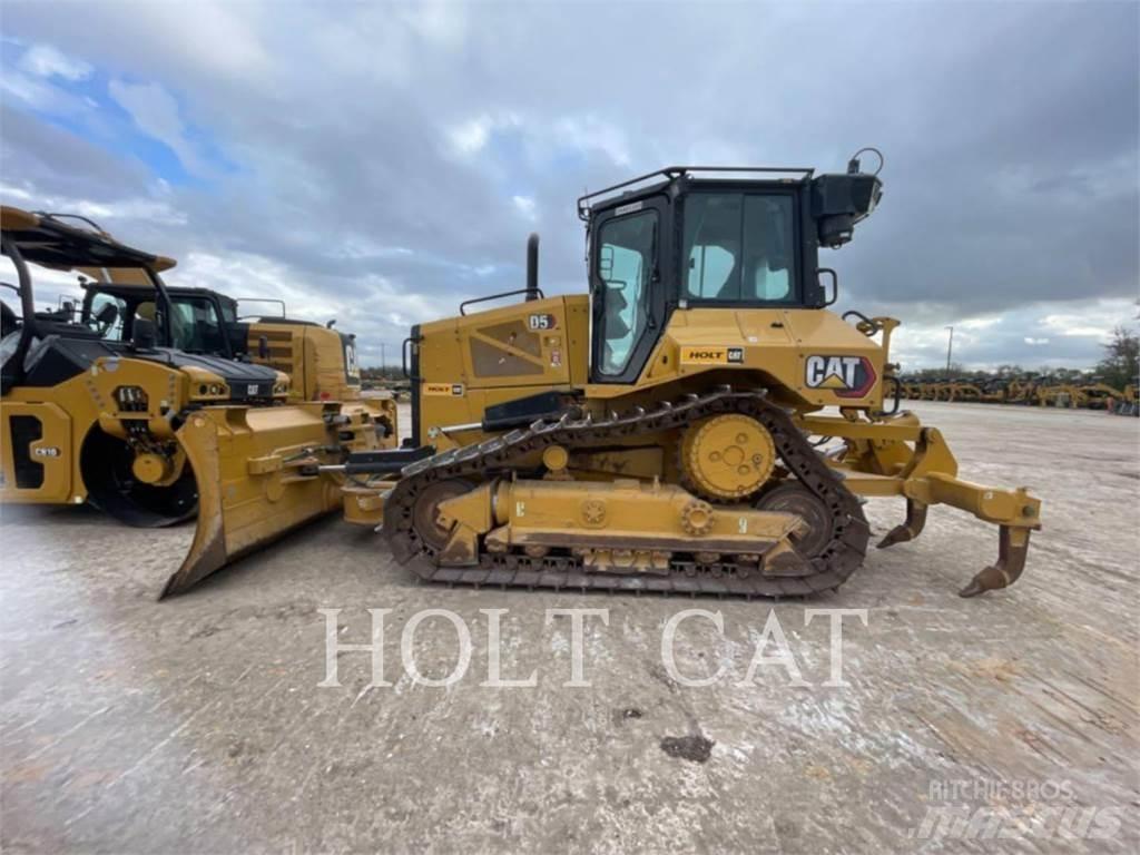 CAT D5 VP بلدوزرات مجنزرة