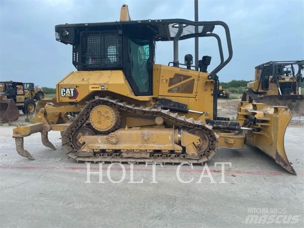 CAT D5 VP بلدوزرات مجنزرة