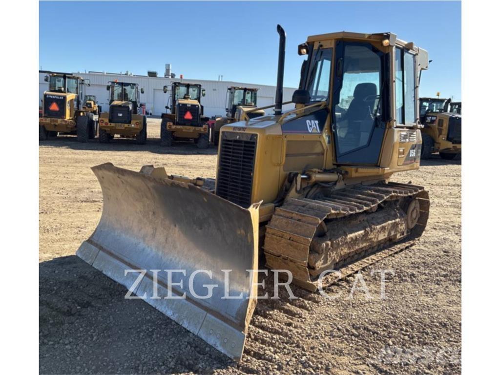 CAT D5G بلدوزرات مجنزرة