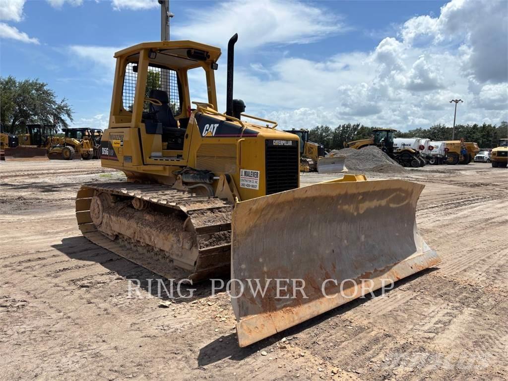 CAT D5GLGP بلدوزرات مجنزرة