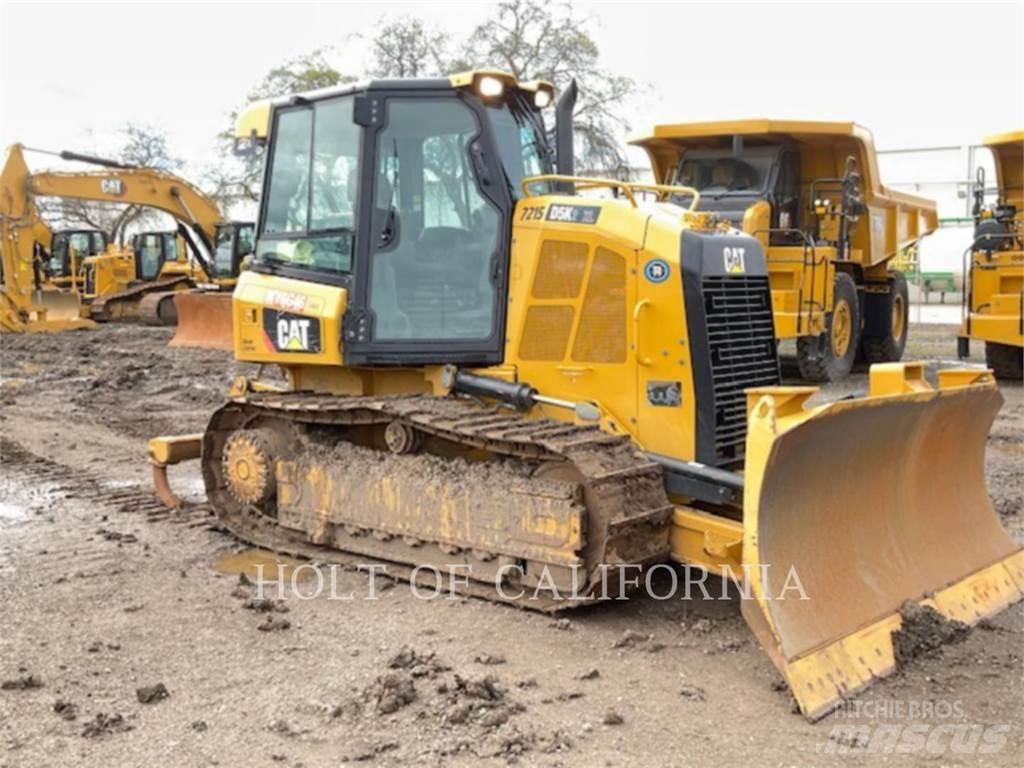 CAT D5K2 3W بلدوزرات مجنزرة