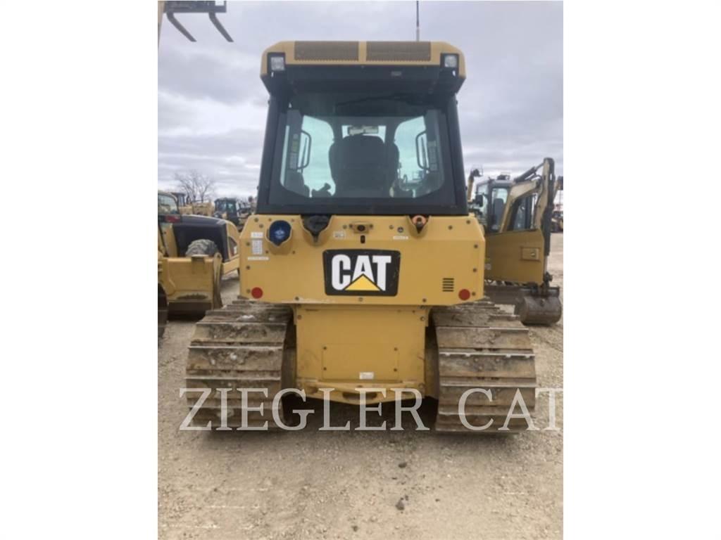 CAT D5K2LGP بلدوزرات مجنزرة