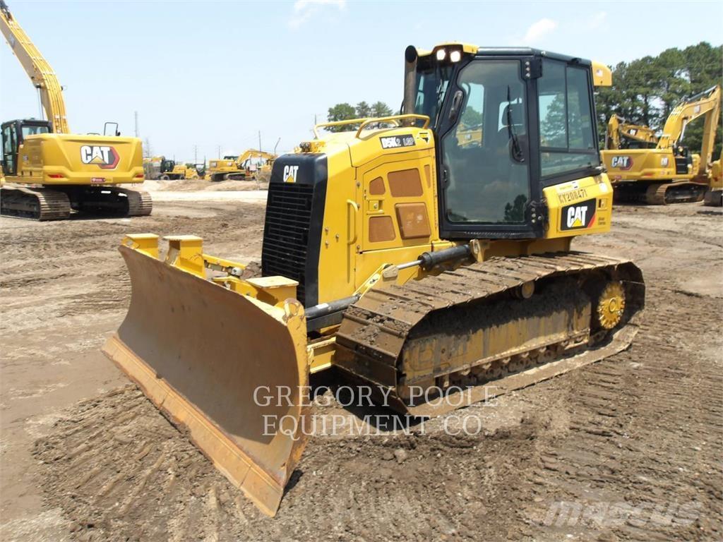 CAT D5K2LGP بلدوزرات مجنزرة