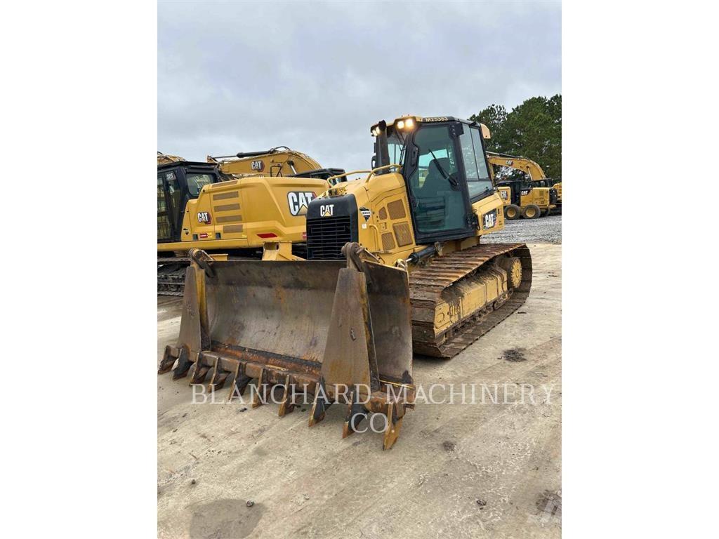 CAT D5K2LGP بلدوزرات مجنزرة