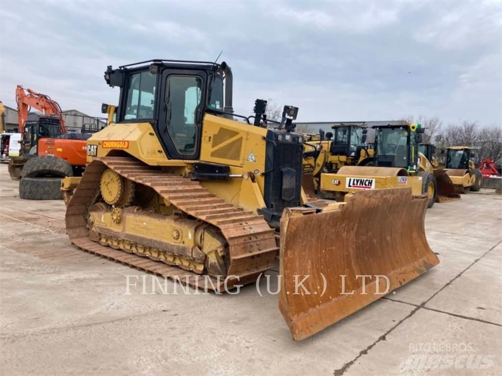 CAT D5LGPVPAT بلدوزرات مجنزرة