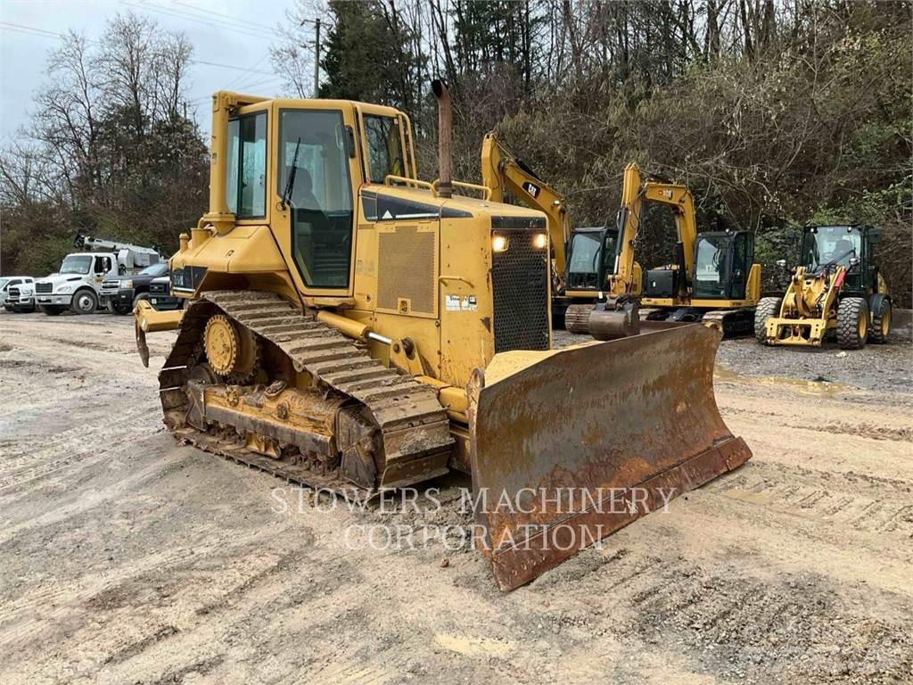 CAT D5NXL بلدوزرات مجنزرة