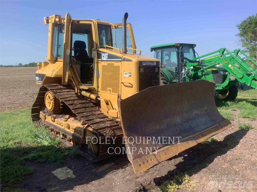 CAT D5NXL بلدوزرات مجنزرة