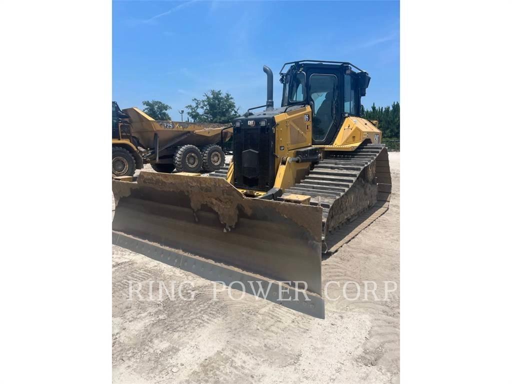 CAT D5VPEW بلدوزرات مجنزرة