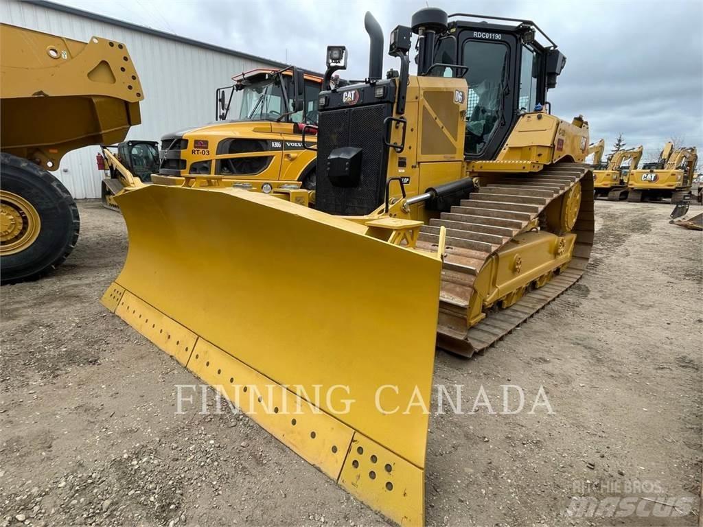 CAT D6-20 بلدوزرات مجنزرة