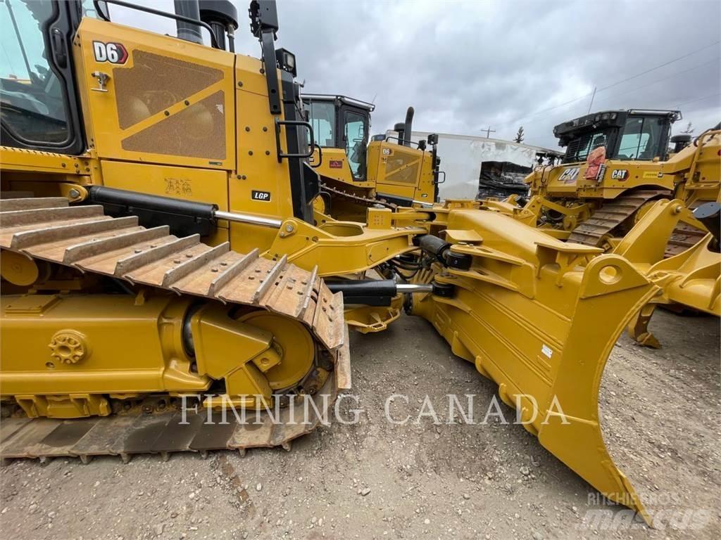 CAT D6-20 بلدوزرات مجنزرة