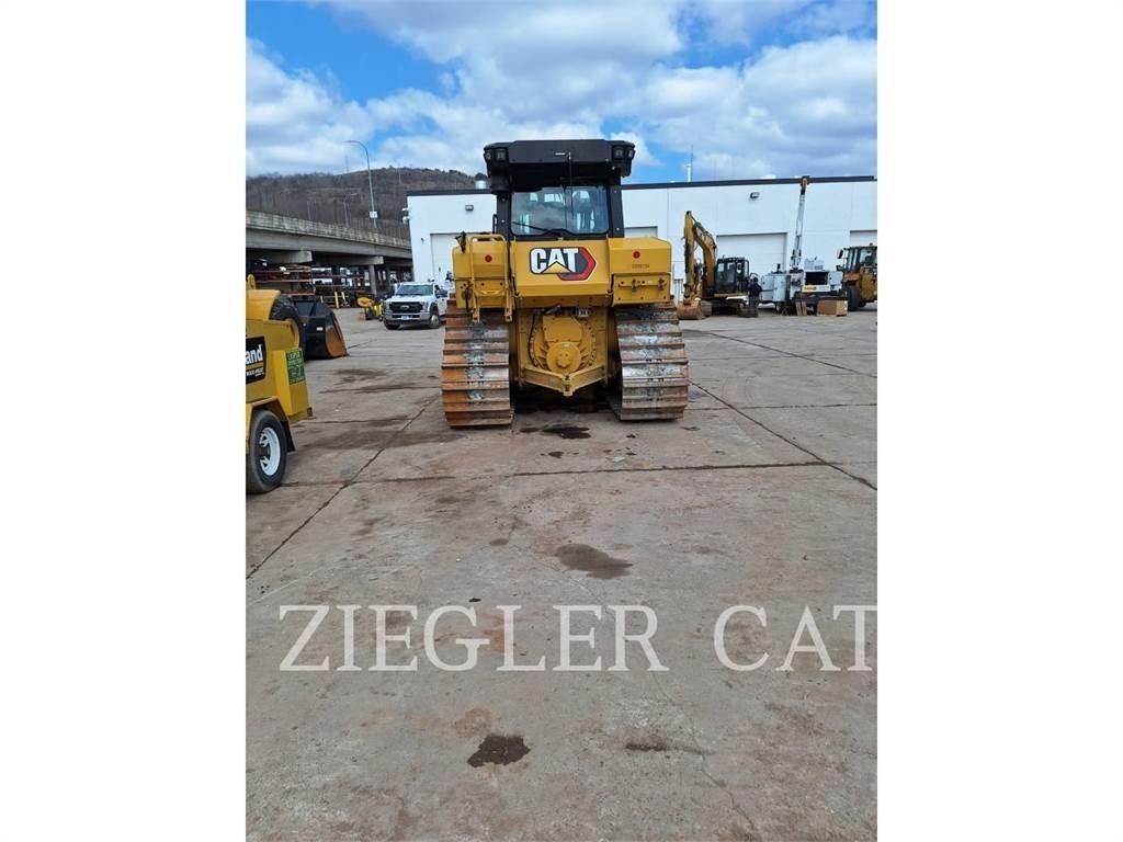 CAT D6-20 بلدوزرات مجنزرة