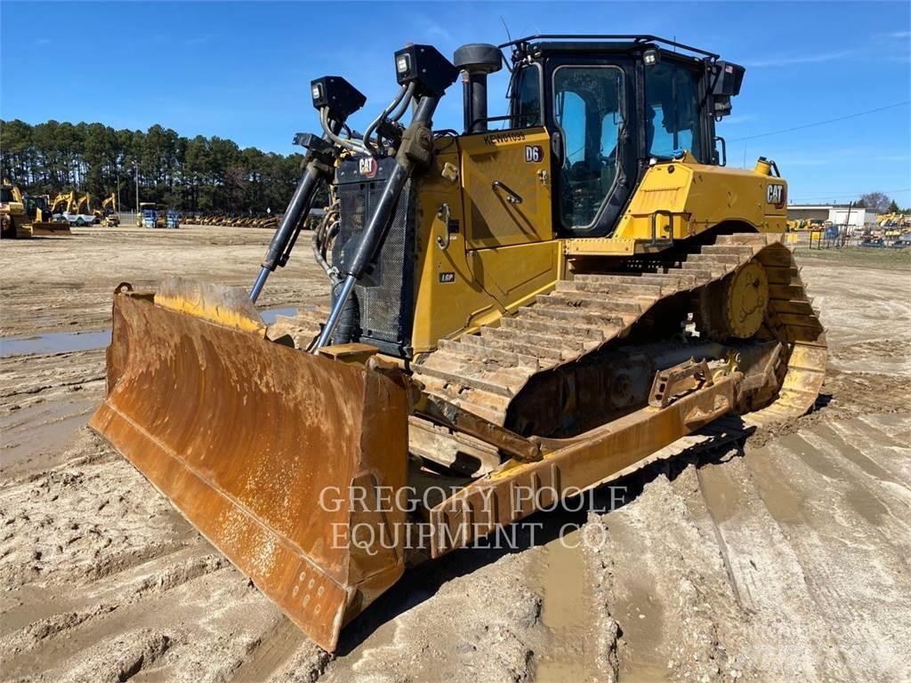 CAT D6-20 بلدوزرات مجنزرة