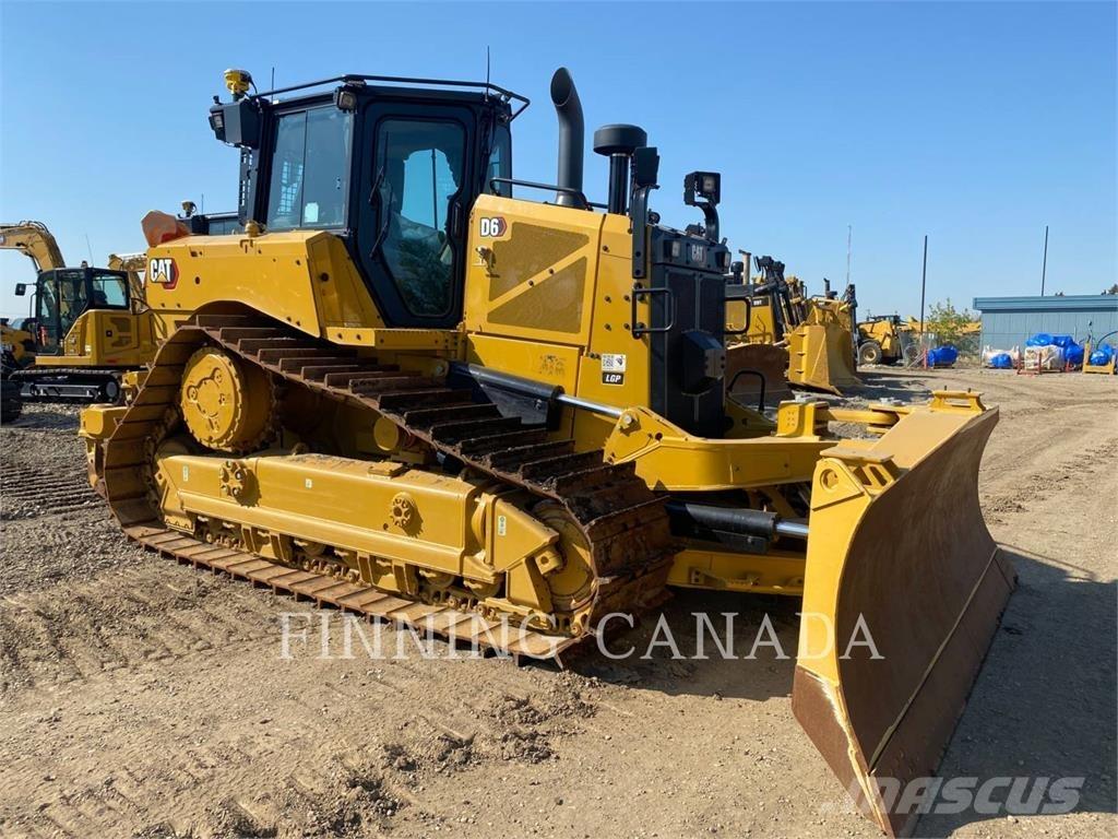 CAT D6-20 بلدوزرات مجنزرة