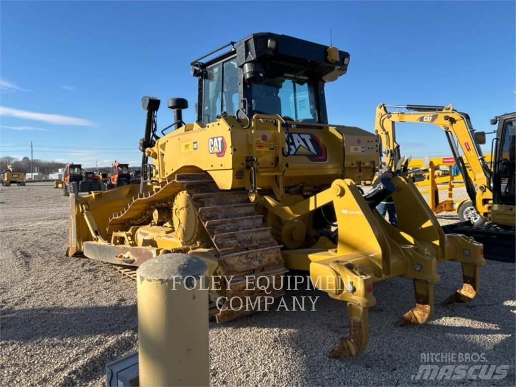 CAT D6-20P30I بلدوزرات مجنزرة