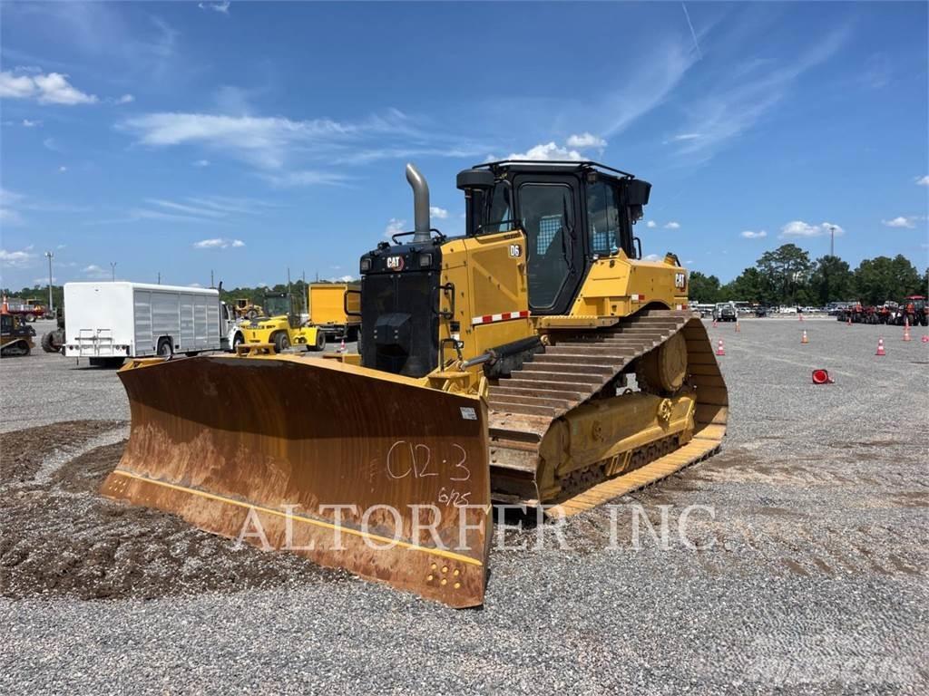 CAT D6-20PAT3D بلدوزرات مجنزرة