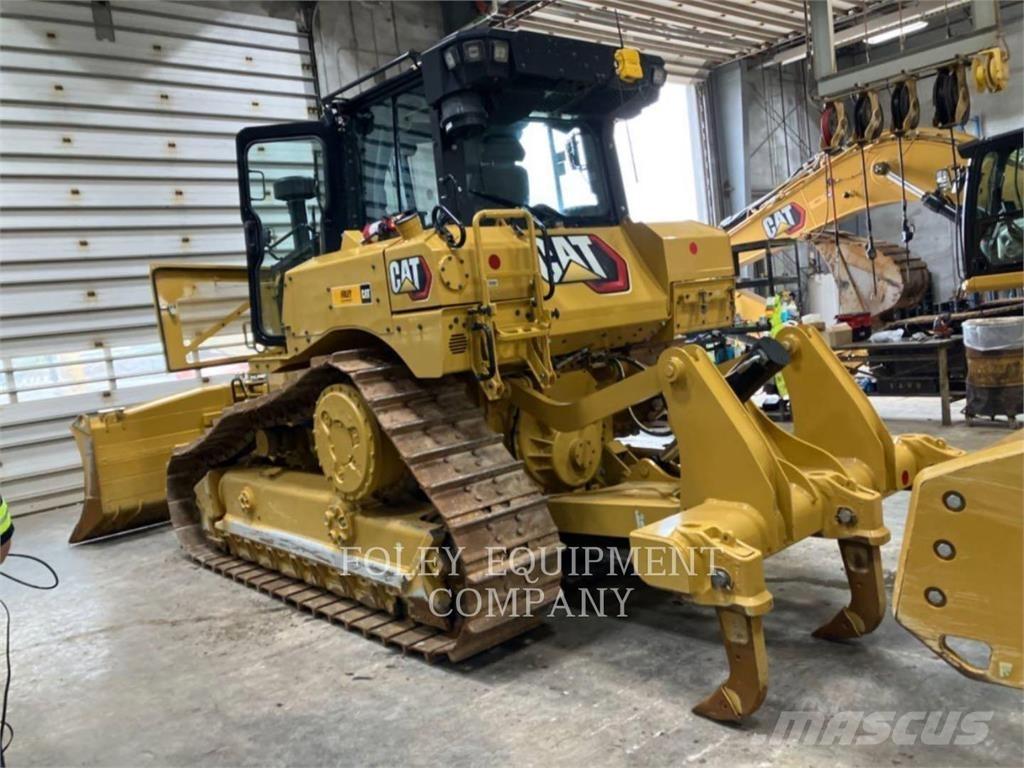 CAT D6-20V24I بلدوزرات مجنزرة