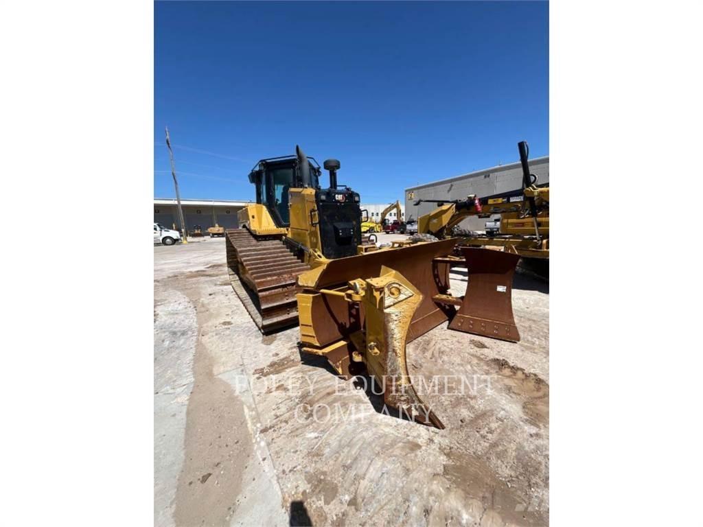 CAT D6-20V36I بلدوزرات مجنزرة