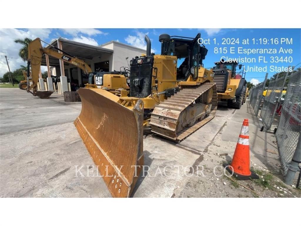 CAT D6-20VP بلدوزرات مجنزرة